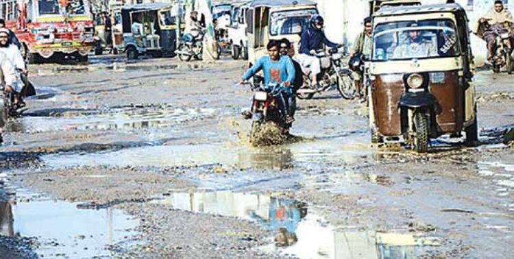 کارپوریشن کے افسروں کی پھرتیاں